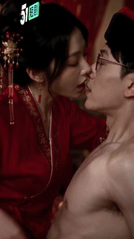 【AI短剧】《我家祖宅通1895》1-10集大结局祖宅连通百年时空 科技宅乱世铸 配图6
