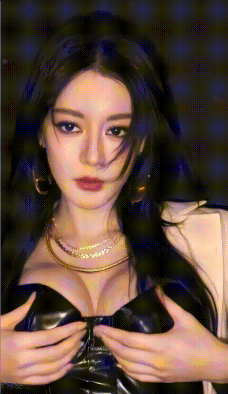 【AI脱衣】❤️程潇 迪丽热巴 杨紫 古力娜扎❤️明星一脱成名系列 第3弹！ - 老宋论坛-老宋论坛