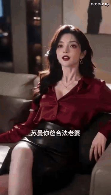 【AI短剧】《家里住进三个女人》EP1-3集，美女太多选择困难一起干（3V） 配图2