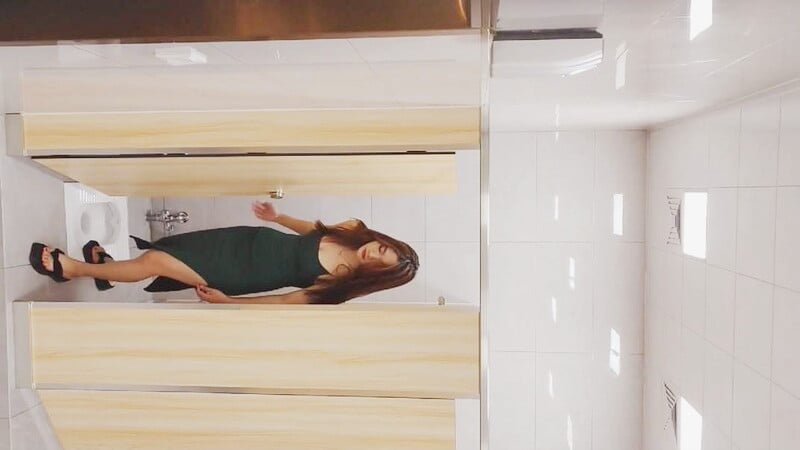 办公楼女厕全景偷拍风情万种的美少妇❤️人美BB也挺漂亮 - 老宋论坛-老宋论坛