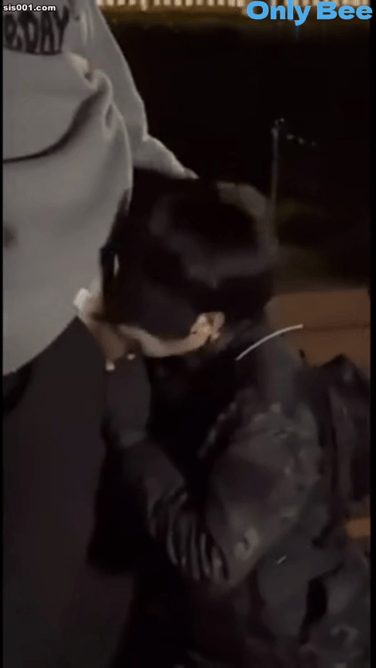 精品无码推荐子煜骚狗在公园长椅上被羞辱强制口交操逼氺 配图3