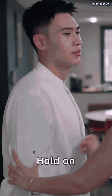 【AI短剧】《最强中医》EP1-4，雪白大奶子，丰盈的身材，不能怪医生忍不住摸逼 配图2