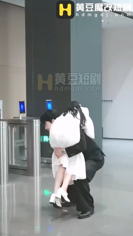 【AI短剧】『我的炮友是妇科医生』第3集  尤物被绑起来调教淫水横流爆插中出！ 配图8