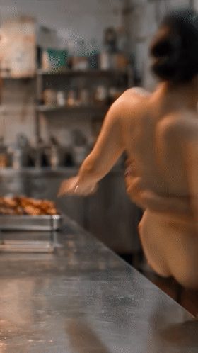 【AI短剧】《极品特务别惹卖猪肉的》7集对手诋毁猪肉佬 一招化解顺手征服收服！ 配图5
