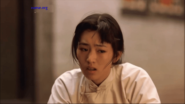 【AI推演】魔改电视剧《大红灯笼高高挂》巩俐饰演颂莲清冷知性身材在红灯高挂的洞房 配图5