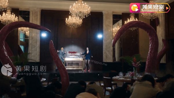 【AI短剧】AI x真人女优梦幻联动乐园触手第一集 豪华度假酒店是天堂还是地狱？ 配图1