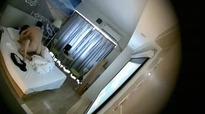 酒店偷情实录：饥渴小少妇与情人开房激战，先打两炮爽到飞起，下午再战一炮欲罢不能！-老宋论坛