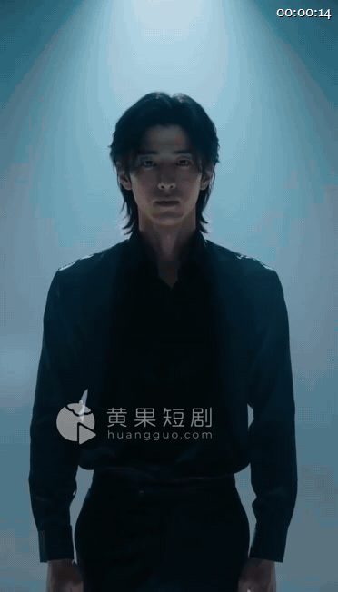 【AI短剧】《AV女友的生存指南》EP1-10集原版，那些平日里受万人追捧的当红 配图3