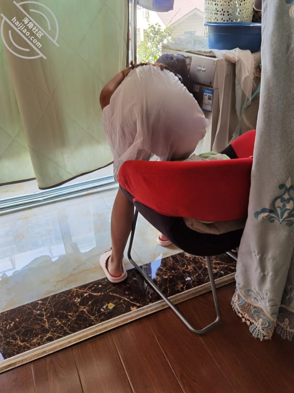 邻居少妇公园露出 - 老宋论坛-老宋论坛