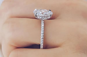 Sparkling Side Stone Engagement Rings
