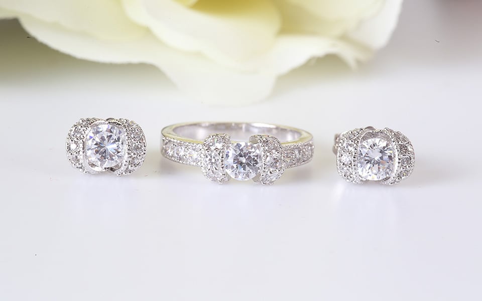 Best Moissanite Rings