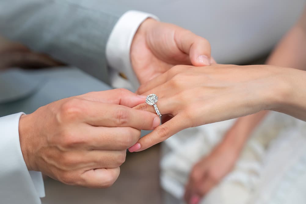 Engagement Rings Complete Guide
