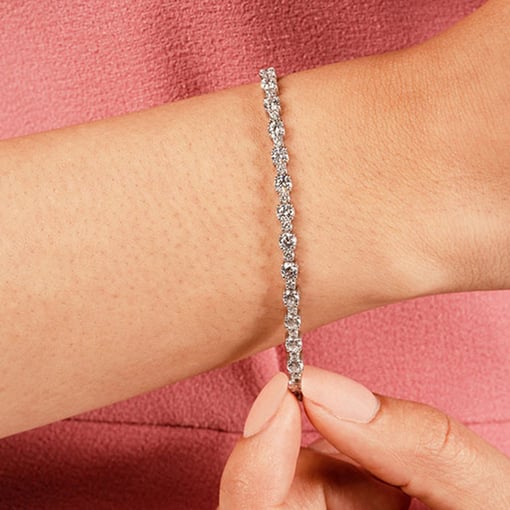 Alternating Round Moissanite Tennis Bracelet