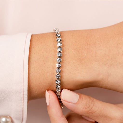 Classic Round Bezel Set Tennis Bracelet