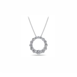 Graduated Round Brilliant Pendant