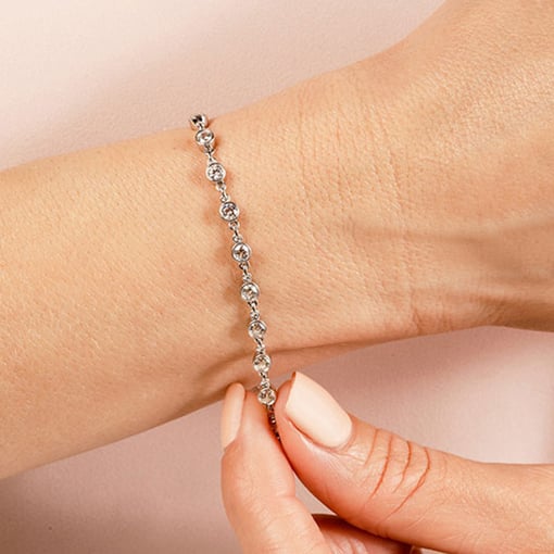 Drop Single Link Bezel Tennis Bracelet