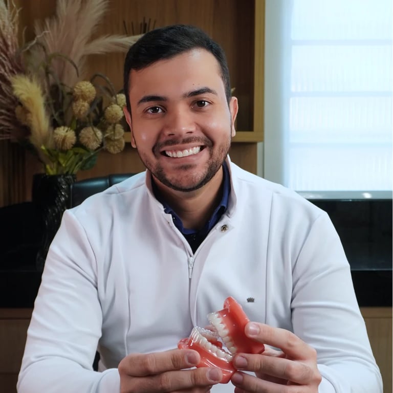 Dr Lucas Figueiredo em Atendimento