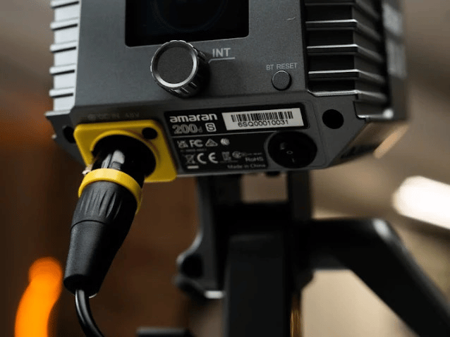 Đèn led Aputure Amaran 200d-S