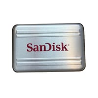 Hộp đựng thẻ nhớ Sandisk