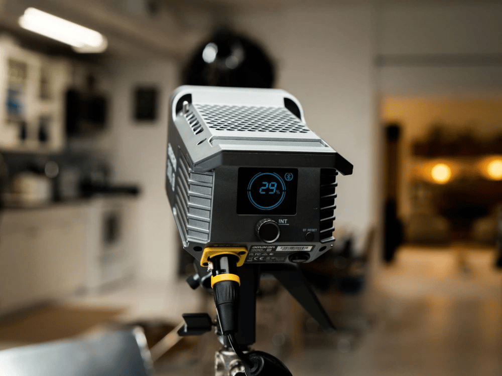 Đèn led Aputure Amaran 200d-S