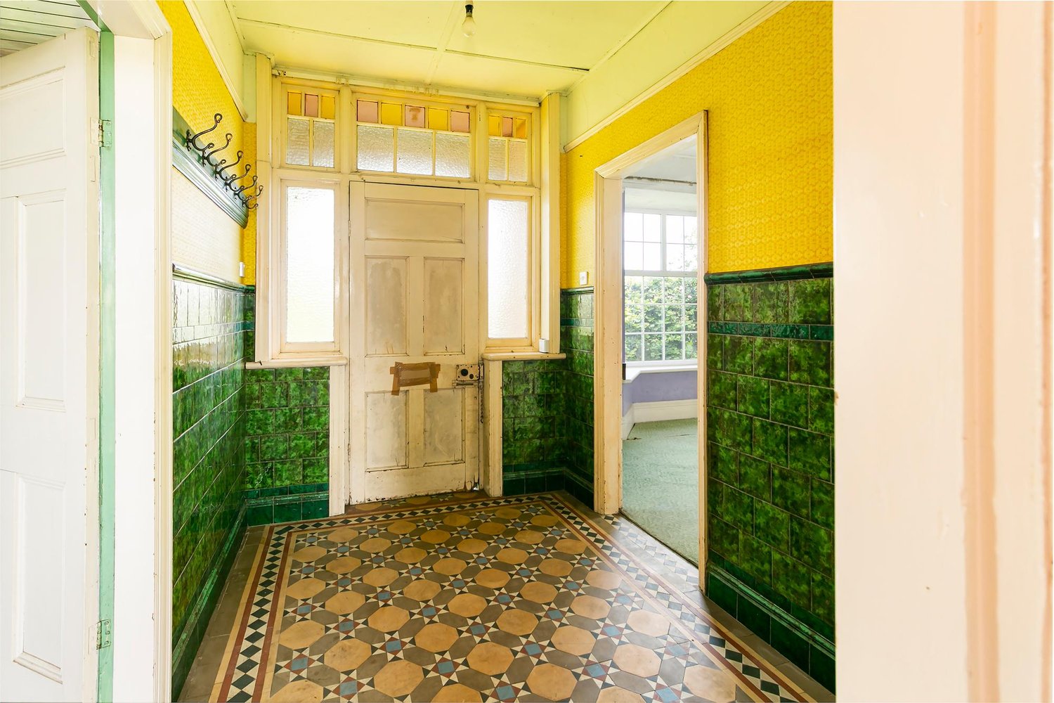 *Braemar York Road, Wilberfoss, York