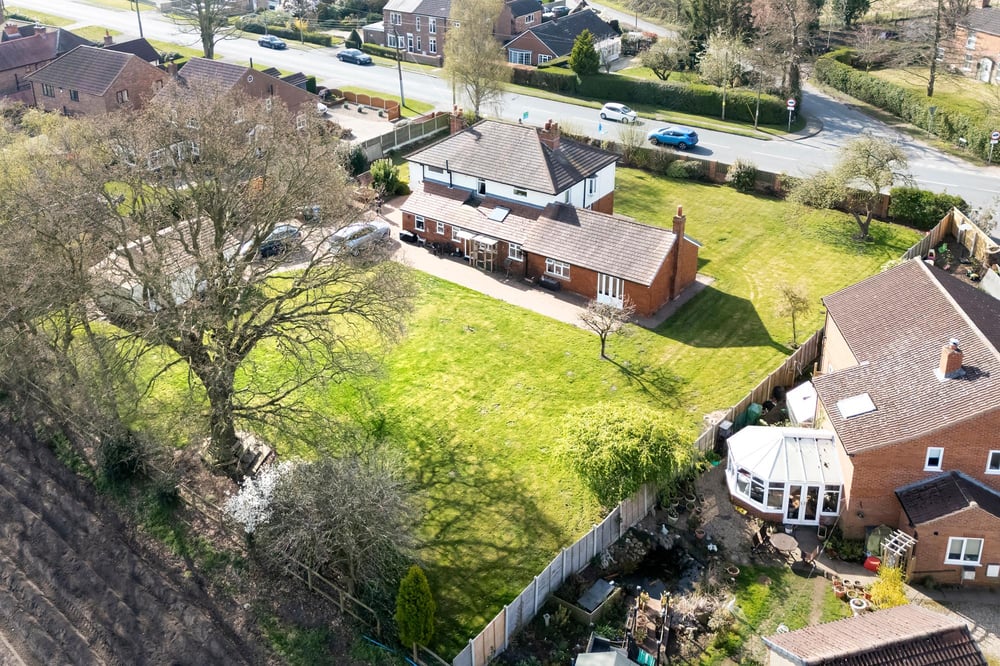 68 Selby Road, Holme-on-spalding-Moor, York