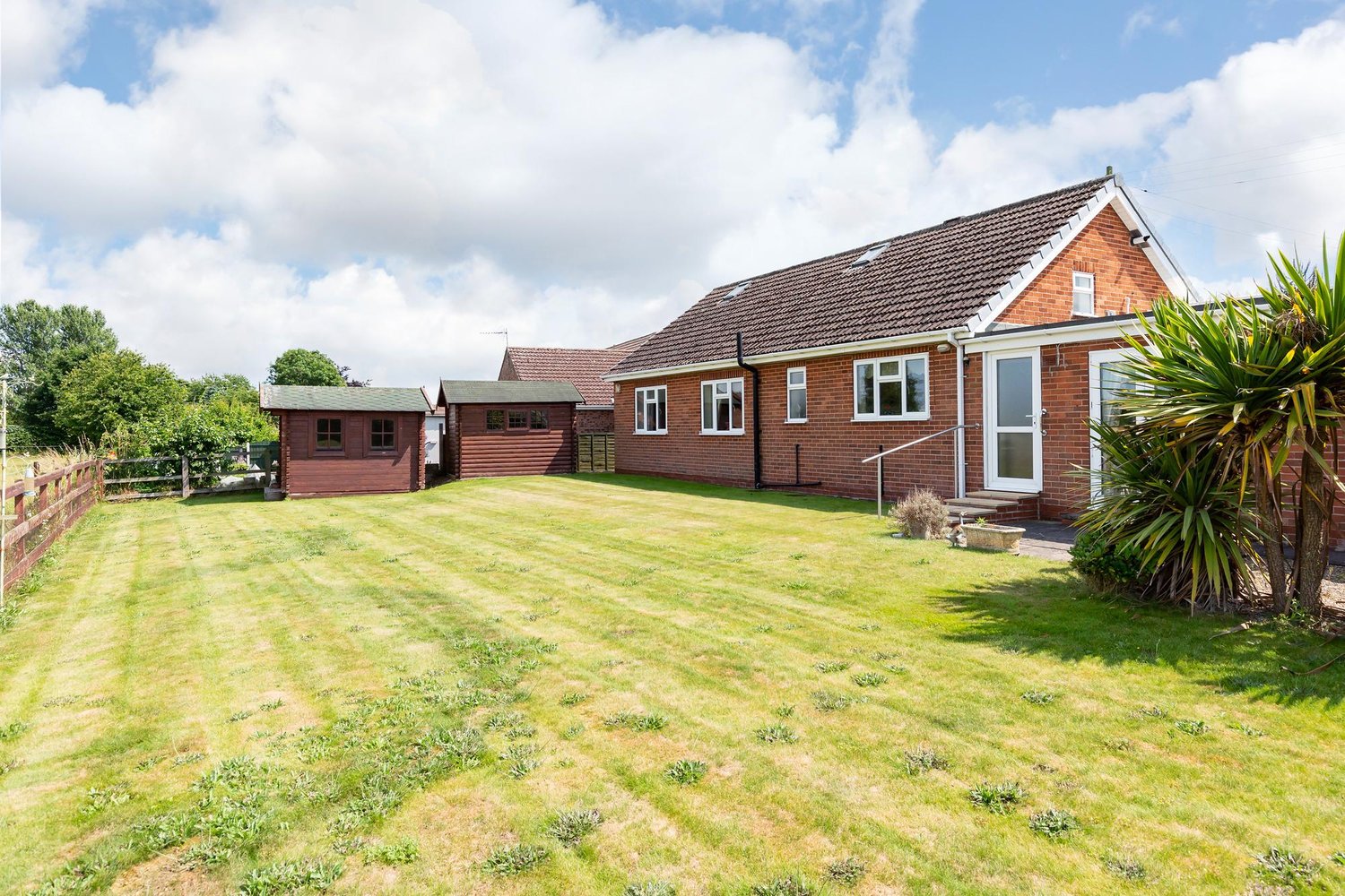 6 Selby Road, Holme-on-spalding-Moor, York