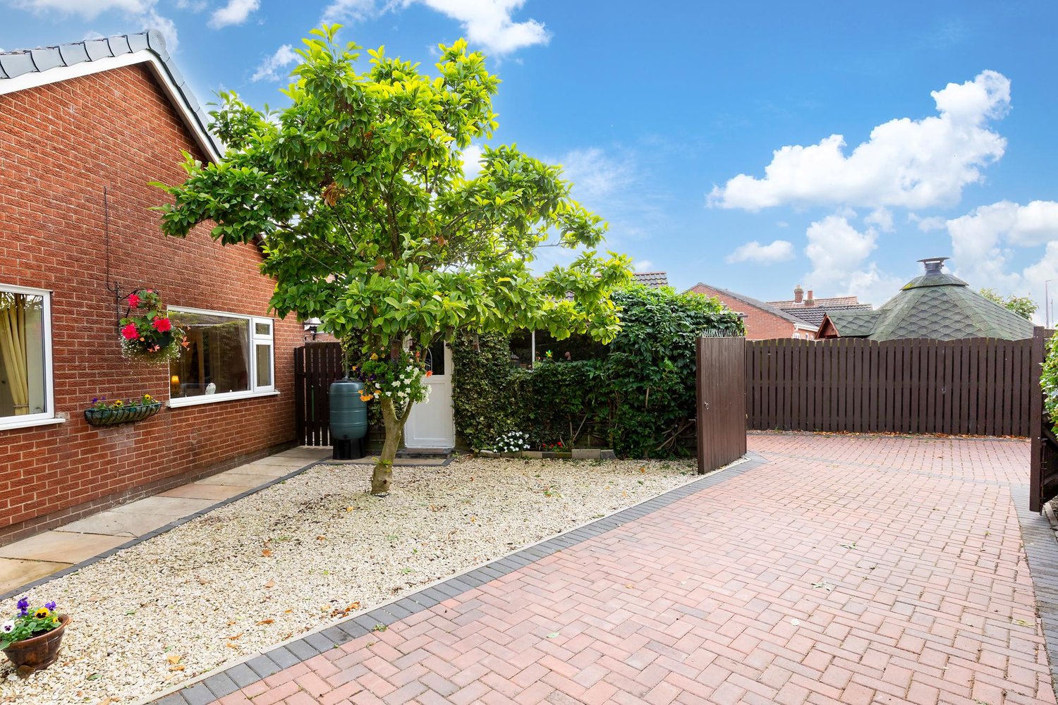 61 Selby Road, Holme-on-spalding-Moor, York