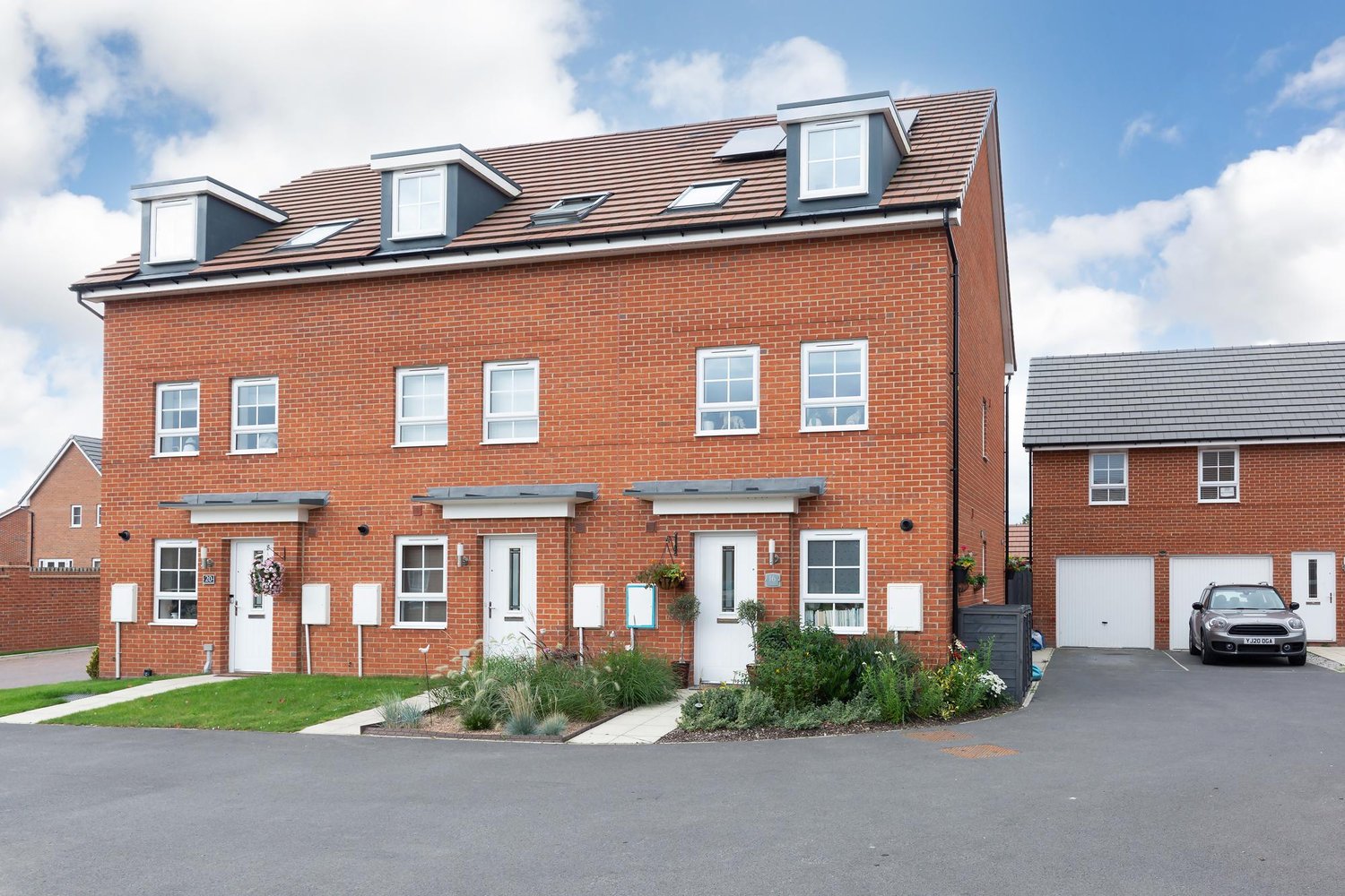 16 Orchard Drive, Barlby, Selby