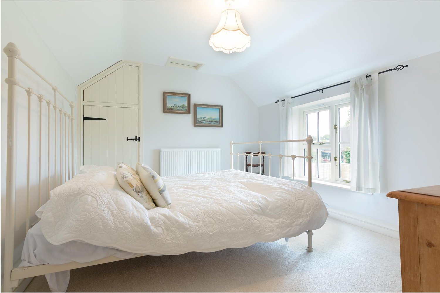 The Old Post Office Main Street, Burnby, York