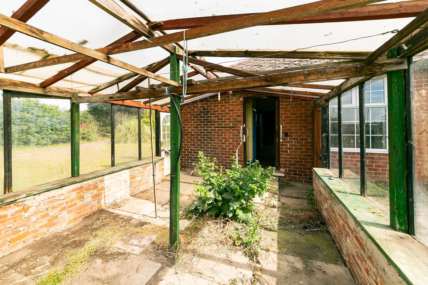 *Braemar York Road, Wilberfoss, York