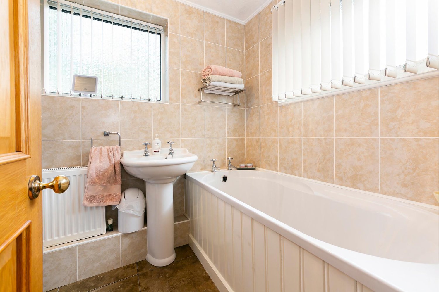 14 White House Grove, Elvington, York