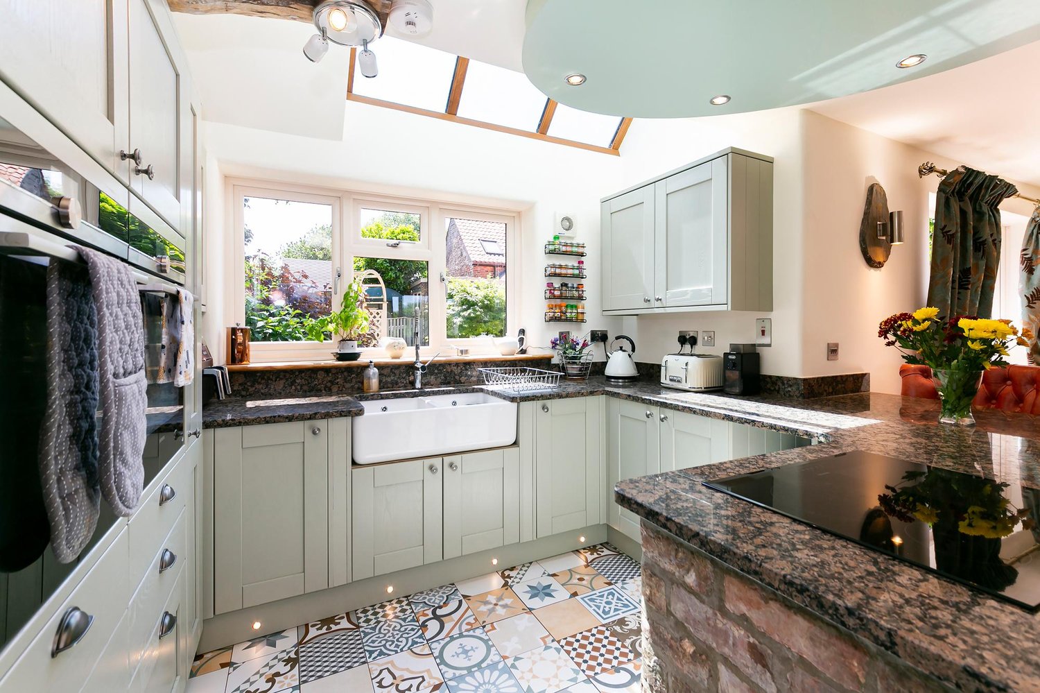 Serenbe Main Street, Ellerton, York