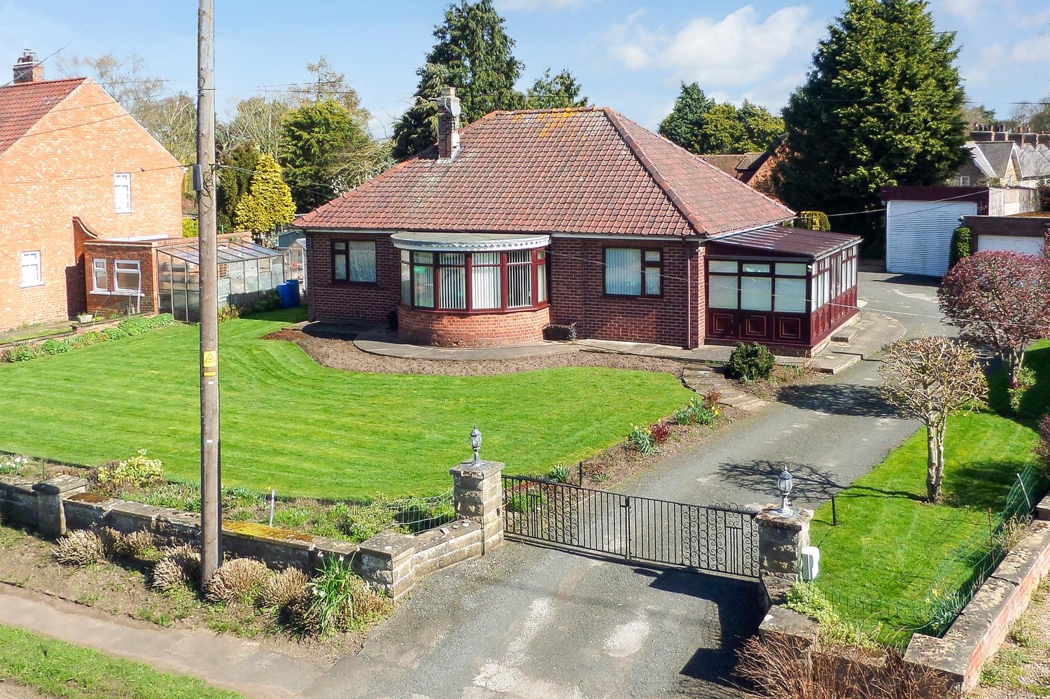 Anville , Everingham, York