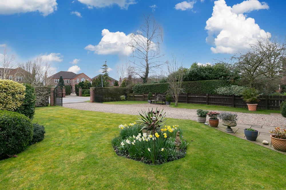 Sandstep Sandhill Lane, Sutton on Derwent, York