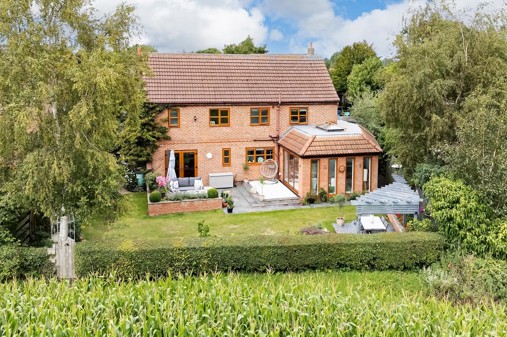 4 Forge Close, Melbourne, York