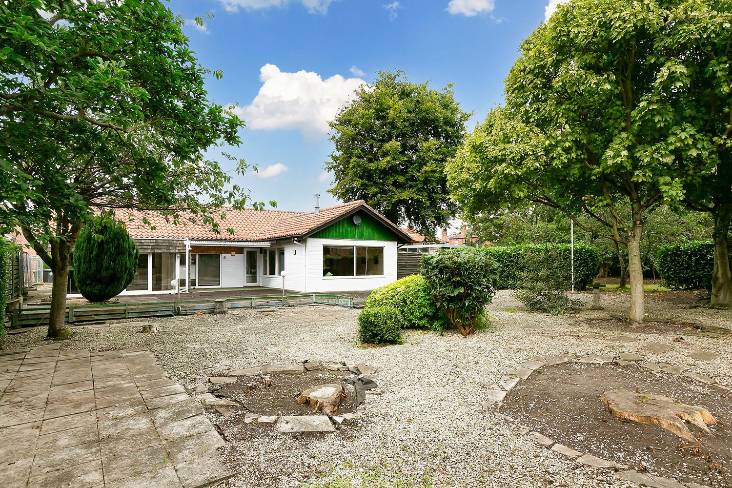 Puutalo Main Street, Elvington, York