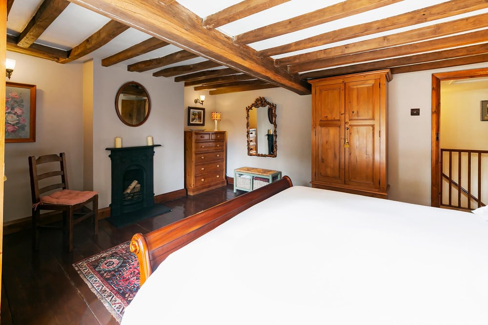 2 Post Office Row, Rawcliffe, Goole