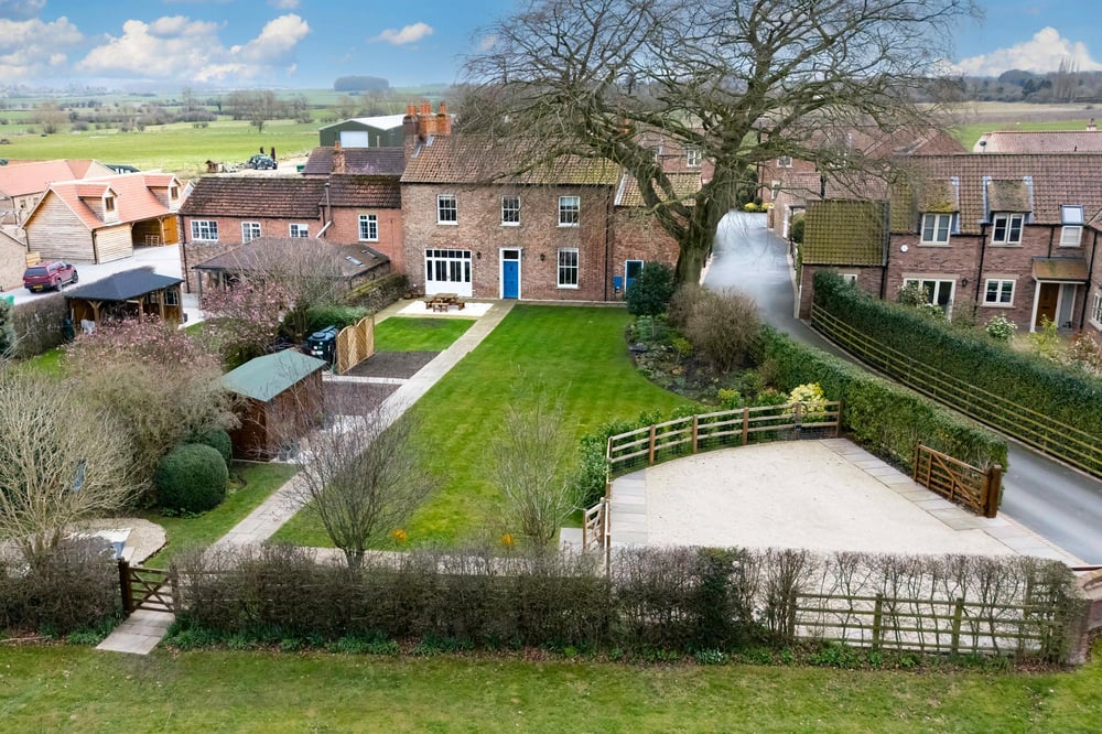 1 Beechwood Close, Fangfoss, York