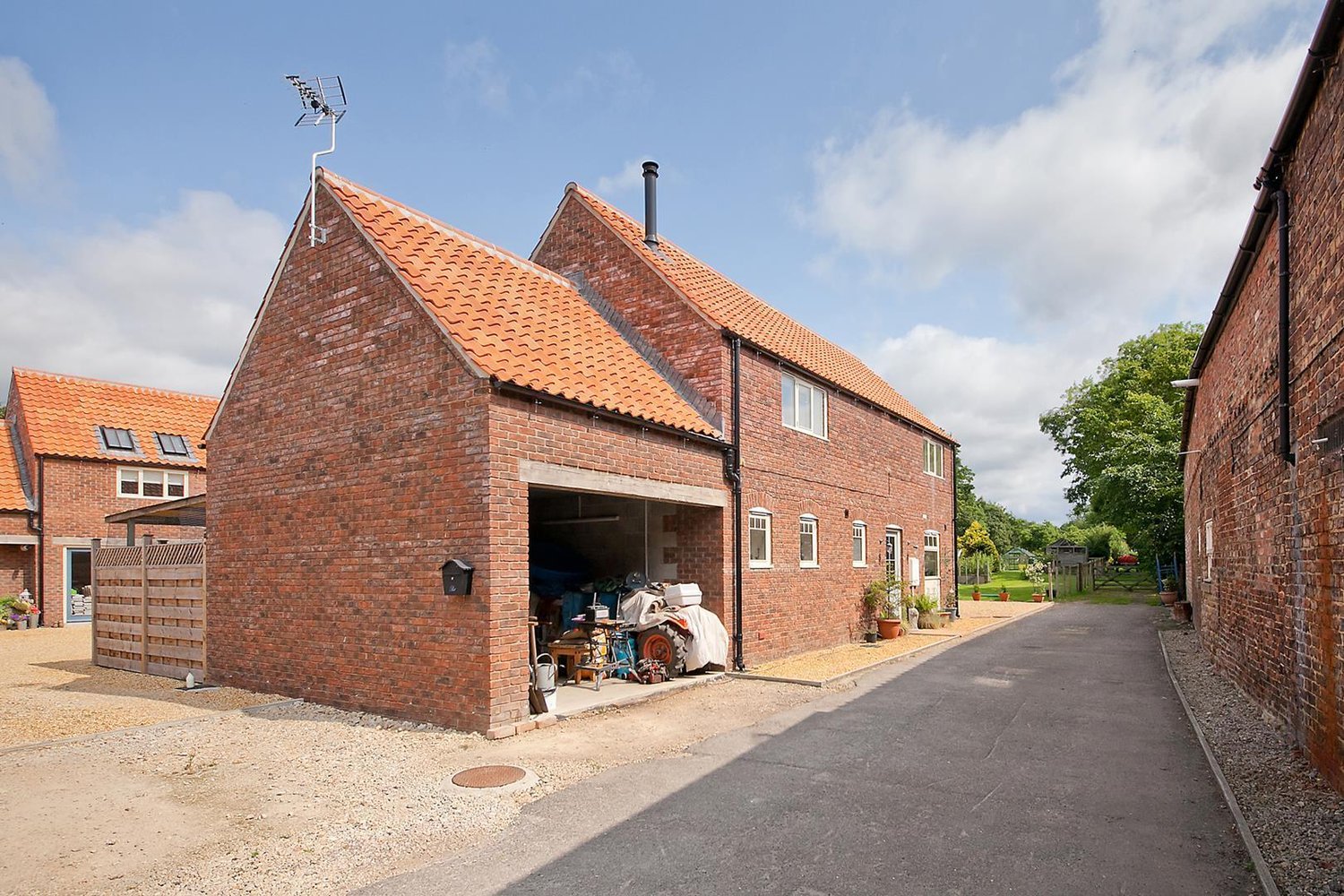 2 Elm Tree Cottages, Flaxton, York