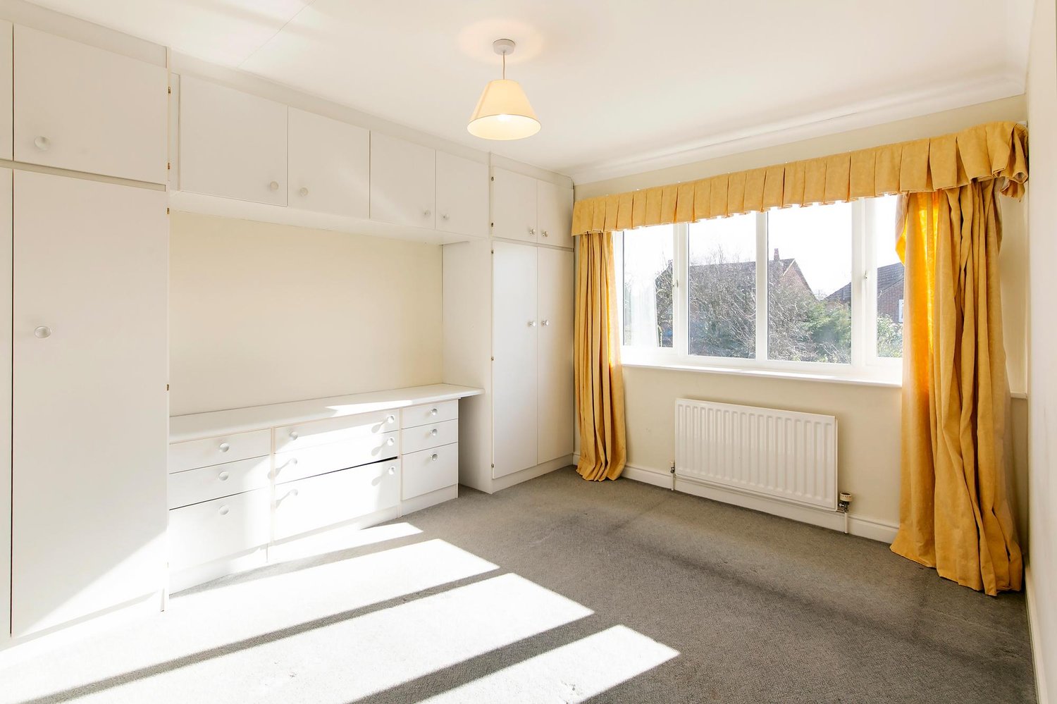 2 Dovecote Garth, Elvington, York