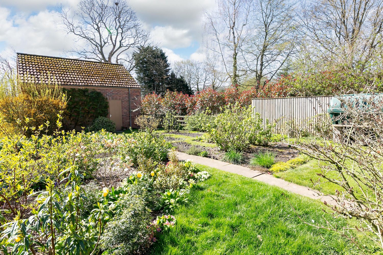 Moat Farm Cottage  Middle Street, Laytham, York