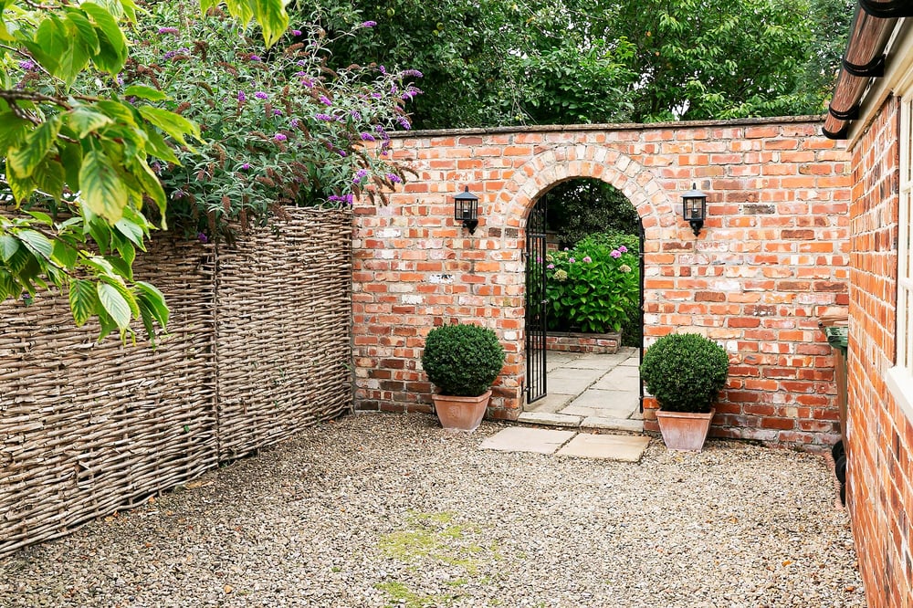 2 Post Office Row, Rawcliffe, Goole