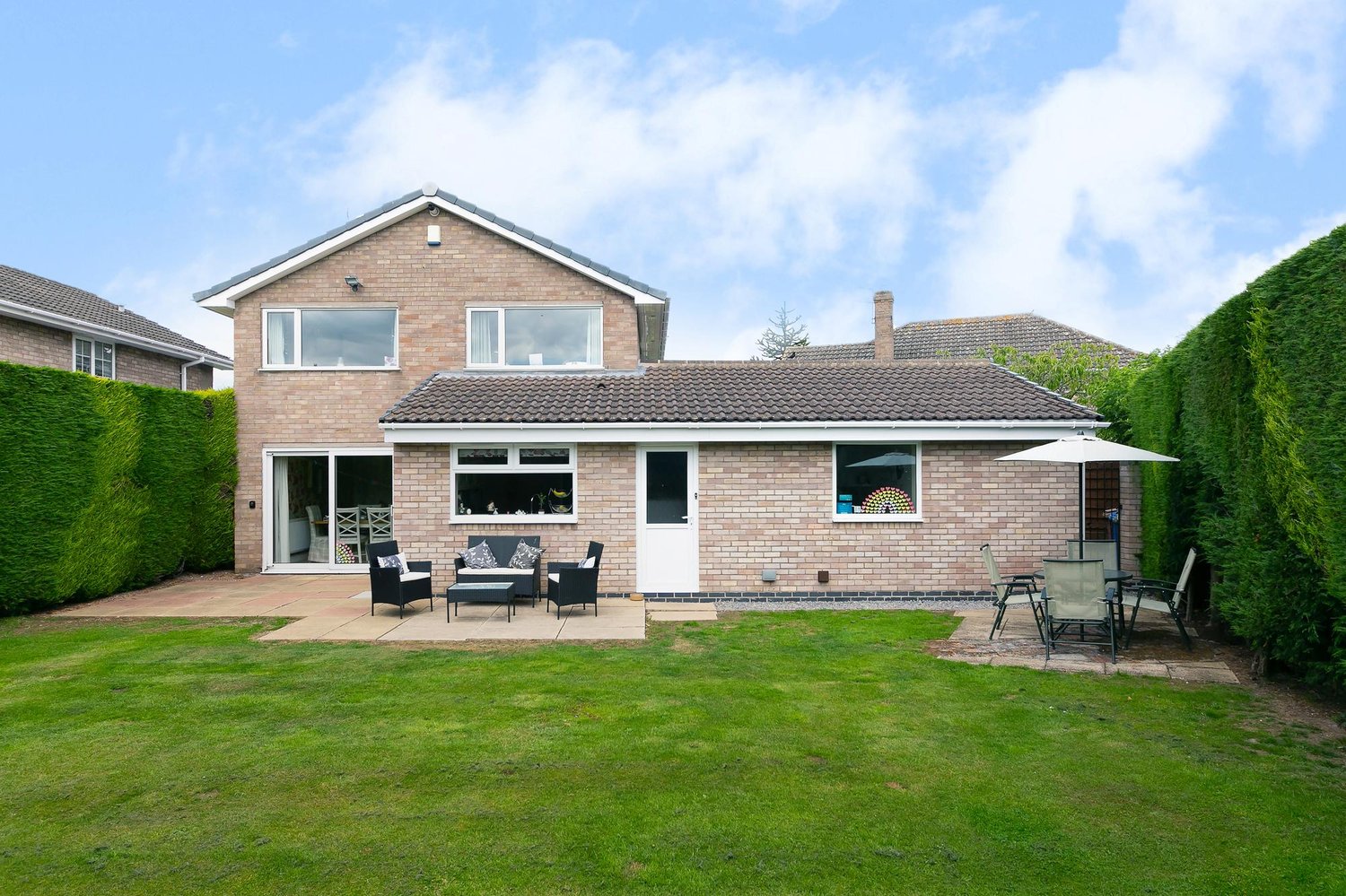 11 Otterwood Paddock, Stamford Bridge, York