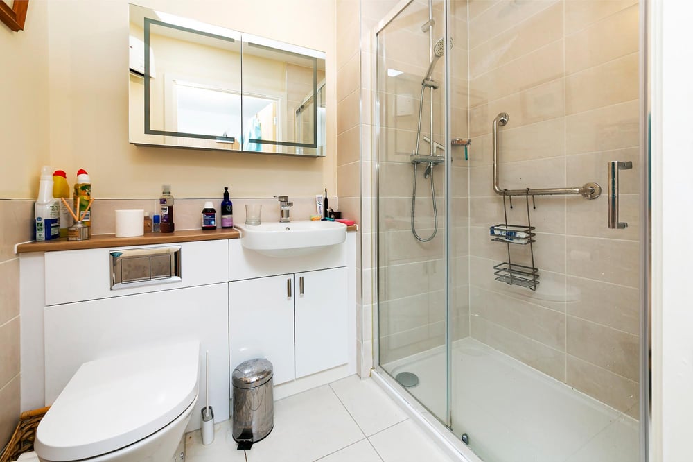 6 Cardinal Court Bishophill Junior, , York