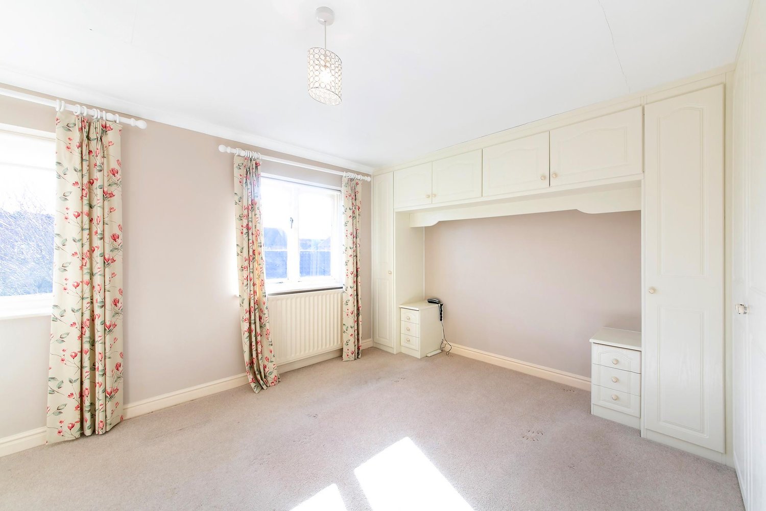 2 Dovecote Garth, Elvington, York