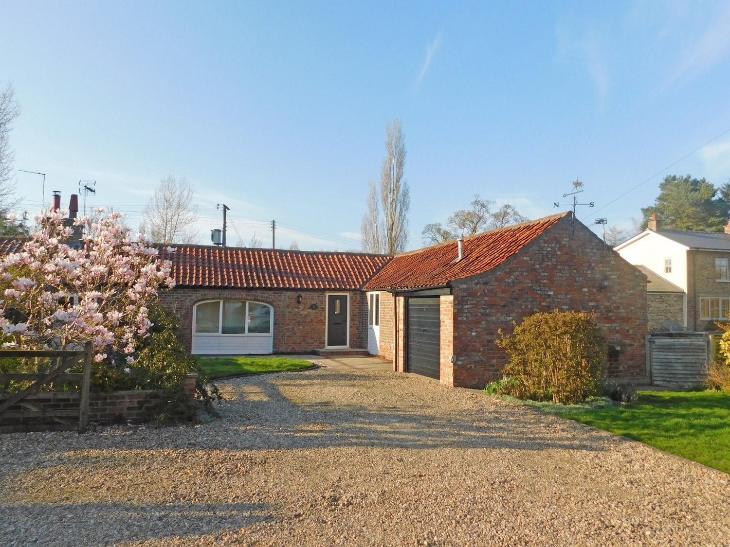 The Old Byre, 2 Rectory Cottages Main Street, Skirpenbeck, York