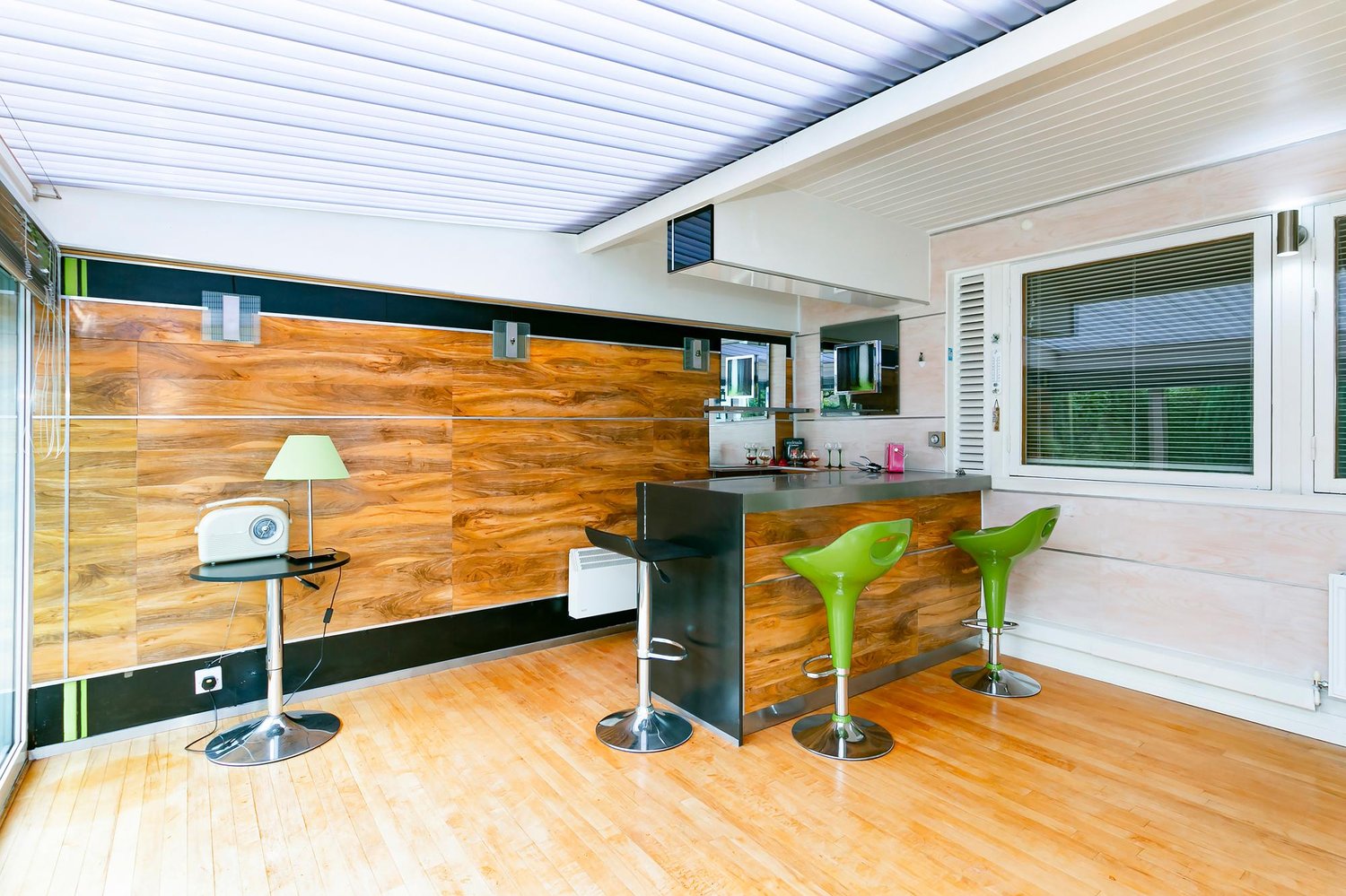 Puutalo Main Street, Elvington, York