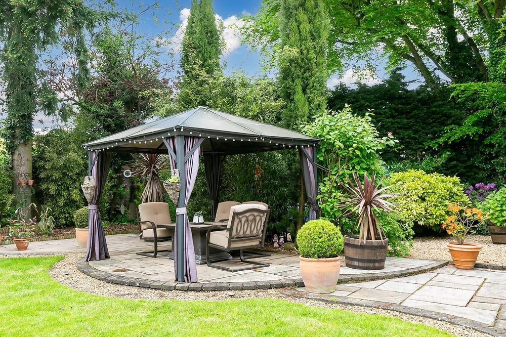 18 The Glade, Escrick, York