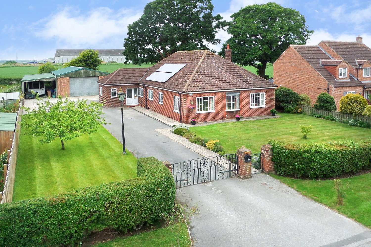 Little Oaks Mill Lane, Seaton Ross, York